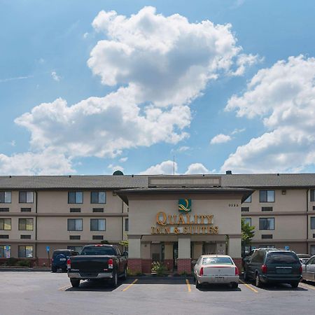 Quality Inn & Suites Detroit Metro Airport Ром'юлус Екстер'єр фото