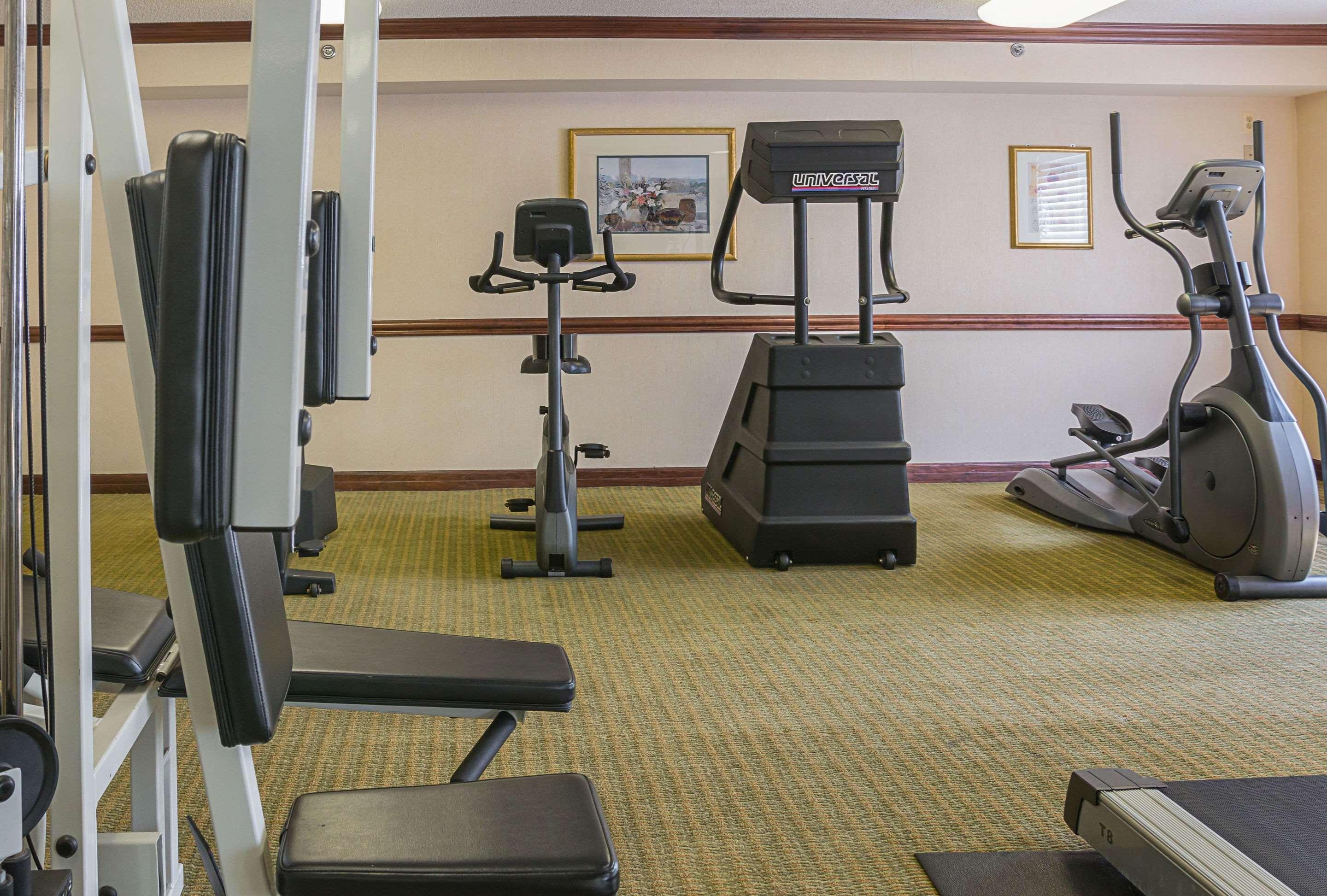 Quality Inn & Suites Detroit Metro Airport Ром'юлус Екстер'єр фото