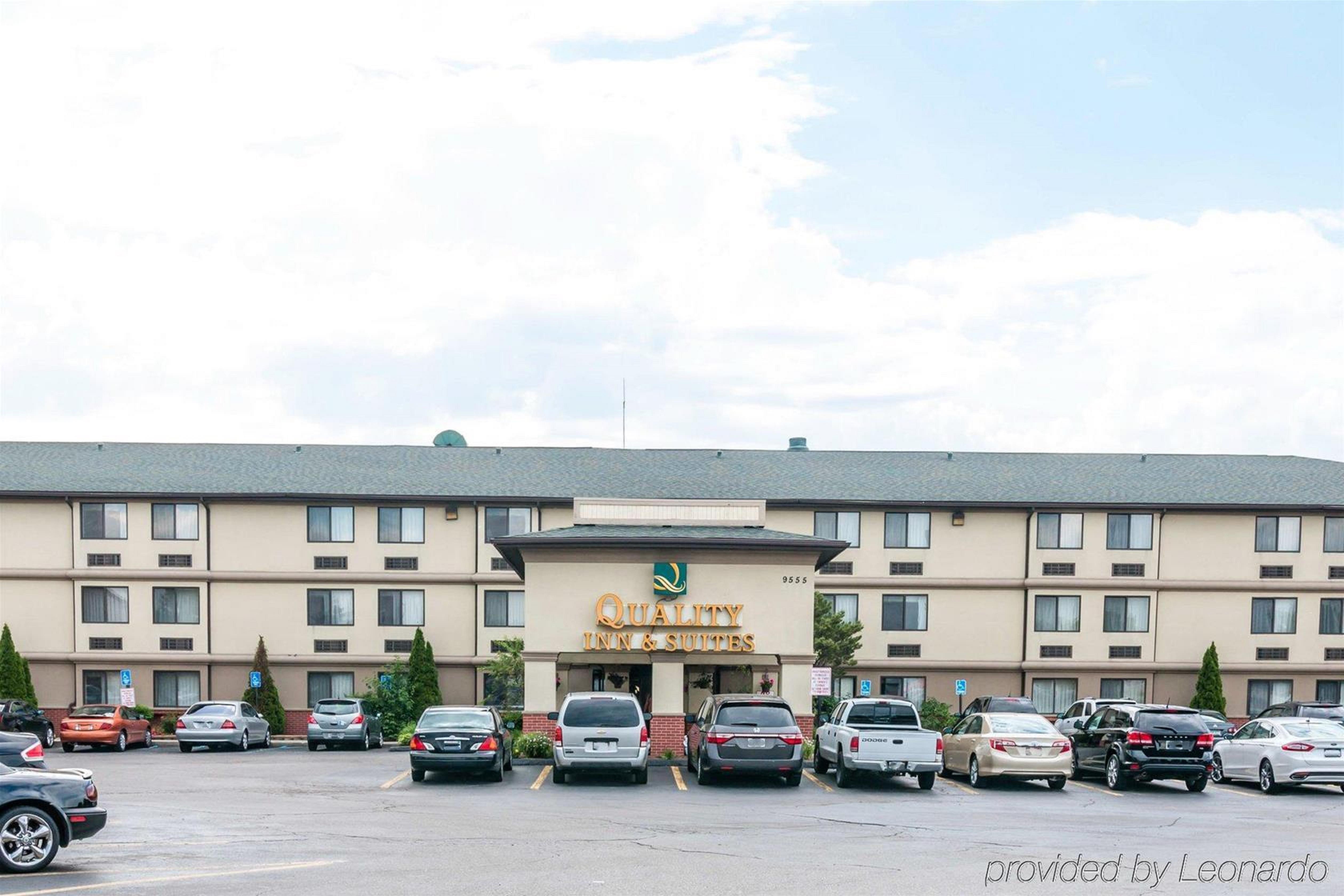 Quality Inn & Suites Detroit Metro Airport Ром'юлус Екстер'єр фото