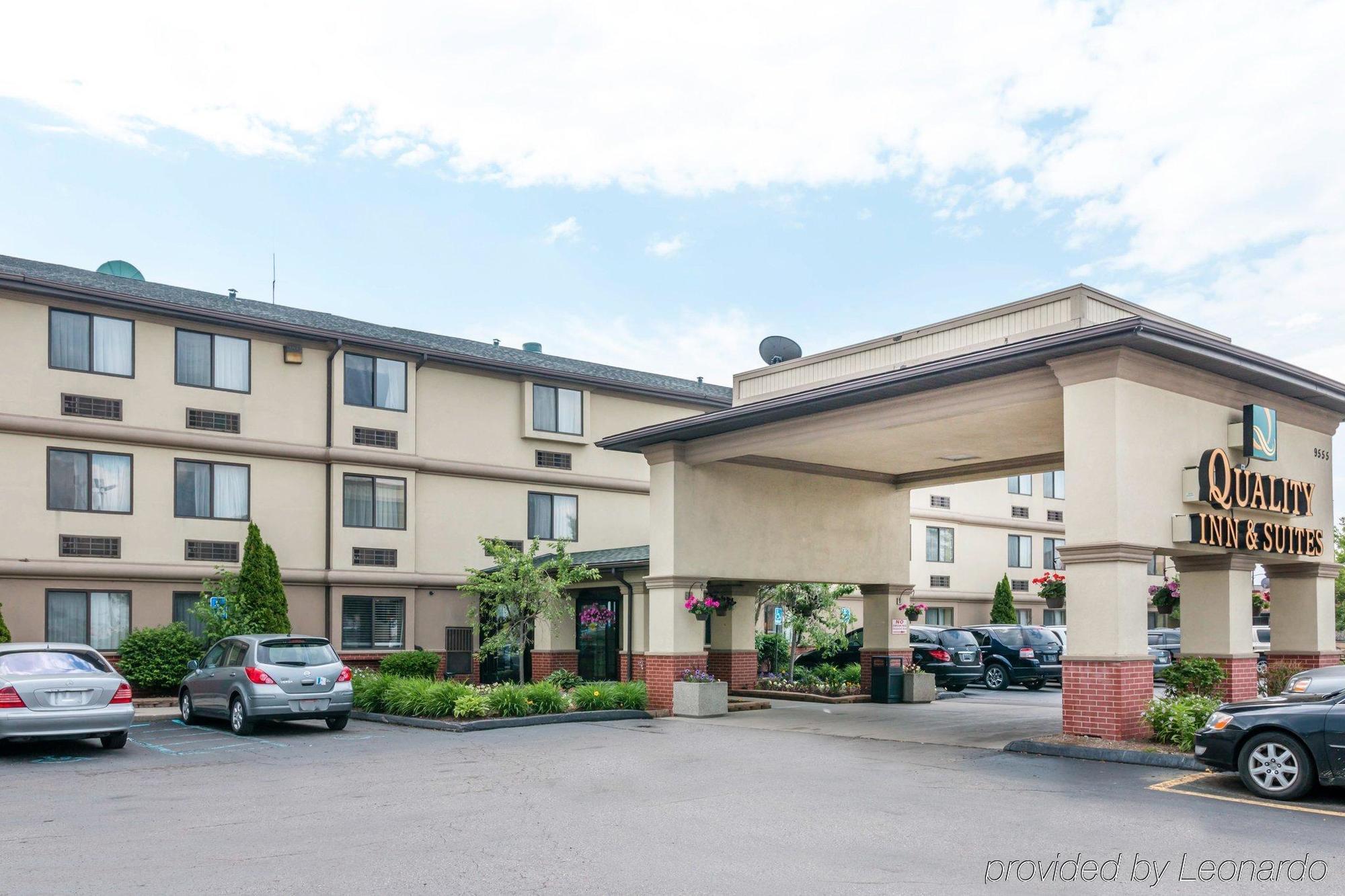Quality Inn & Suites Detroit Metro Airport Ром'юлус Екстер'єр фото